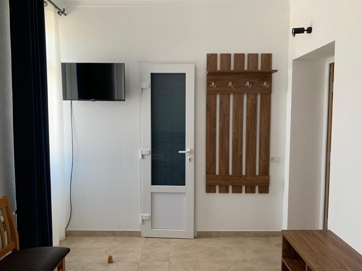 Zig Zag Hotel Kamianets-Podilskyi Ngoại thất bức ảnh