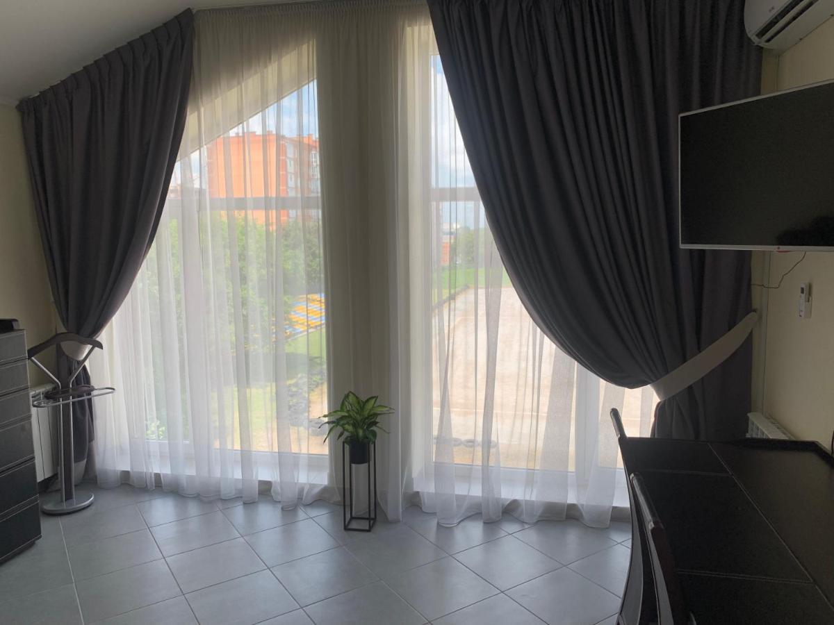Zig Zag Hotel Kamianets-Podilskyi Ngoại thất bức ảnh